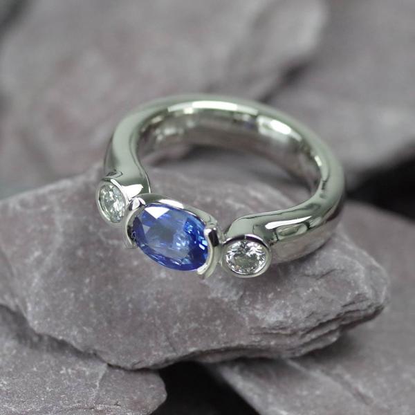 Ondine Sapphire Band
