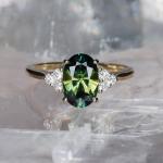 Seren Oval Sapphire